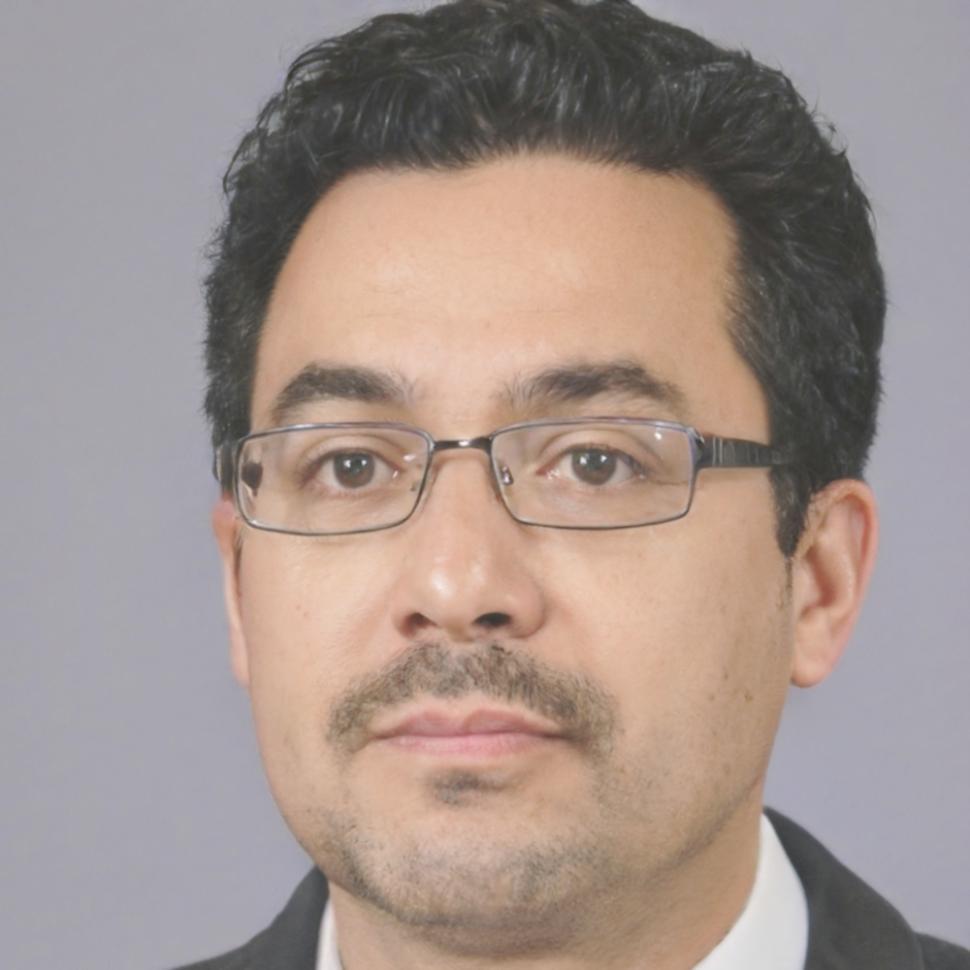 Retrato profesional de Baltasar Echeverría